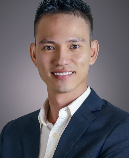 Ông Nguyễn Xuân Sơn